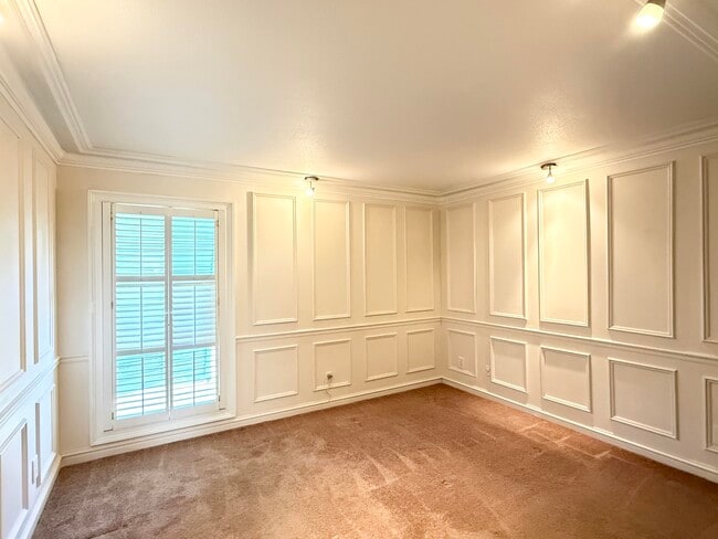 Building Photo - 273 Cypress Point Dr