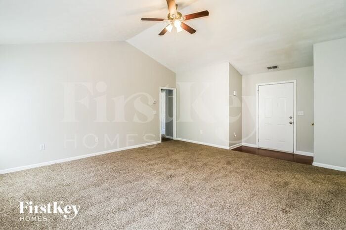 Building Photo - 40 Meeler Dr