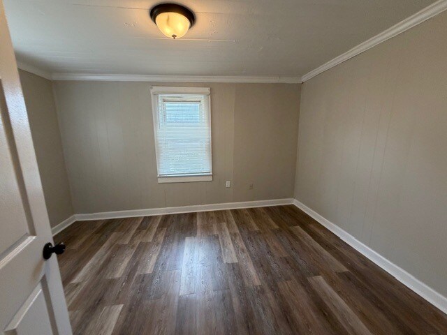 Building Photo - 747 S Washington Ave