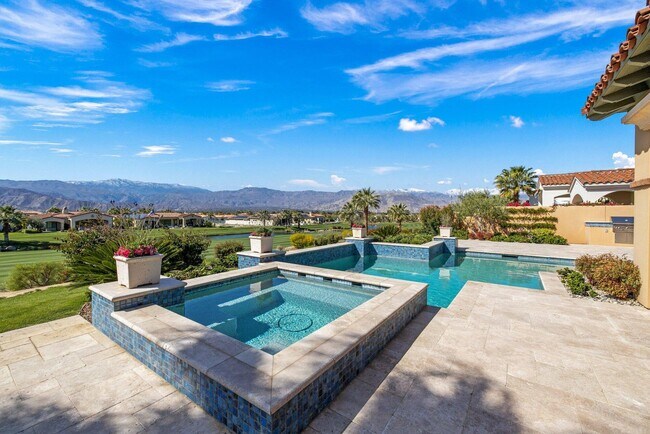 Building Photo - 75741 Via Stia