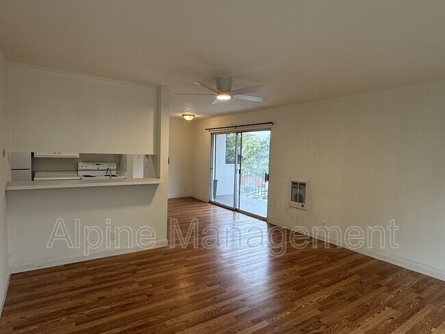 Building Photo - 2632 Warring St