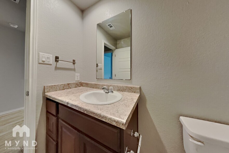 Building Photo - 12911 Cicely Ct