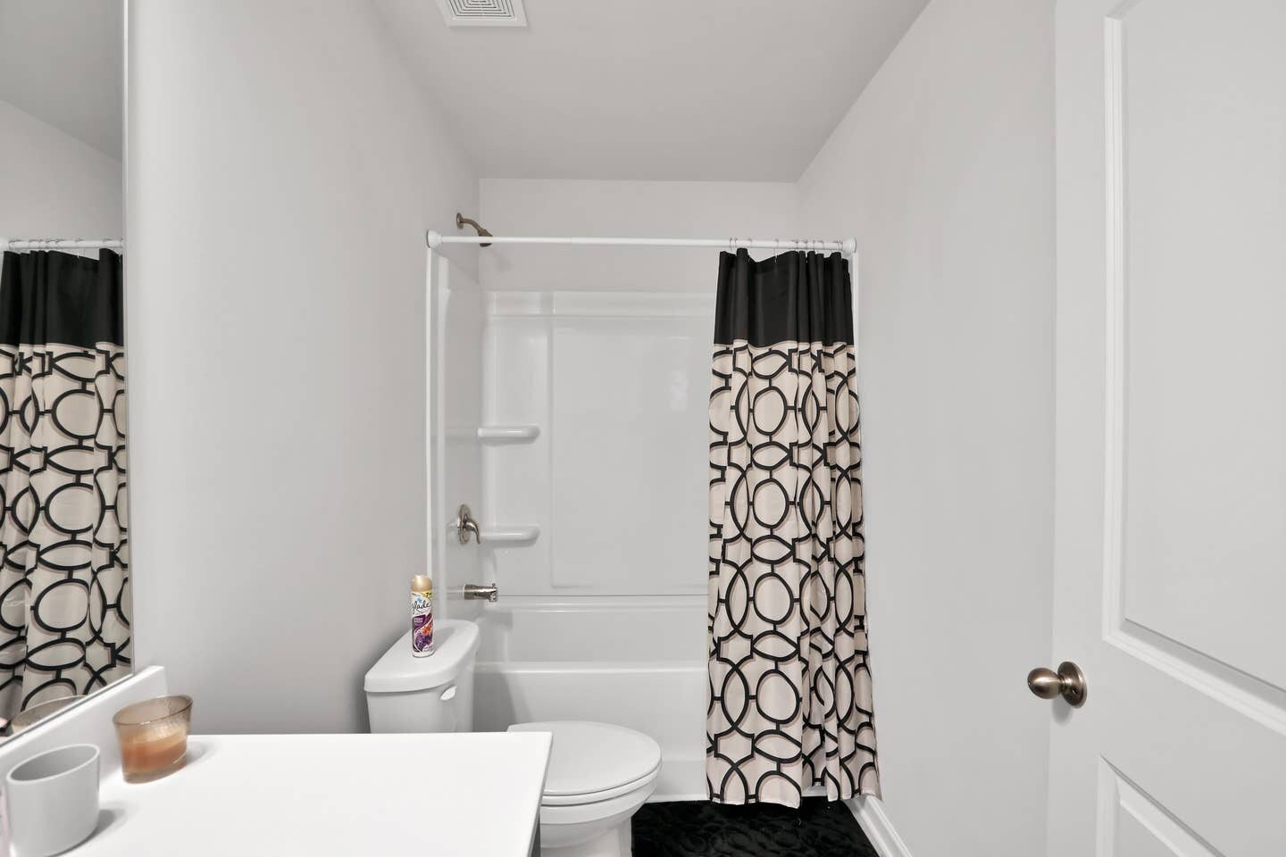 Building Photo - 5512 Cascade Run