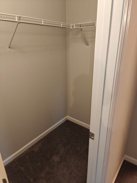 Building Photo - 2280 Baker Station Dr