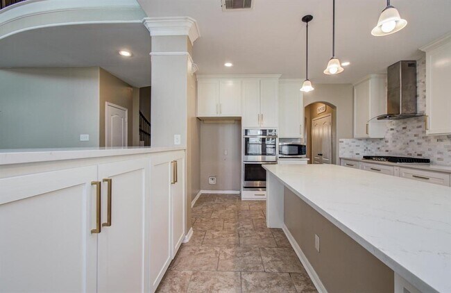 Building Photo - 13719 Kingston River Ln