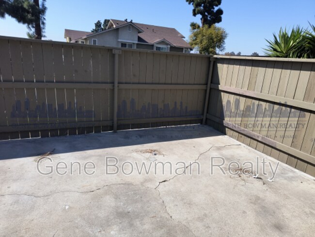 Building Photo - 6804 Panamint Row