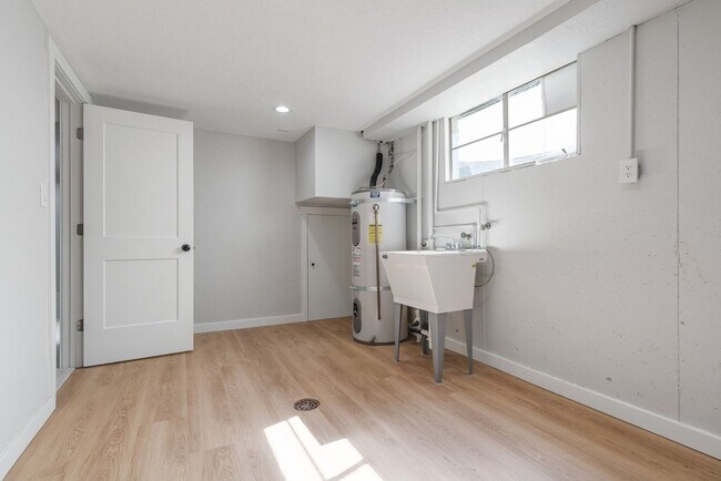 Building Photo - Beautifully Remodeled 4-Bedroom Rancher in...