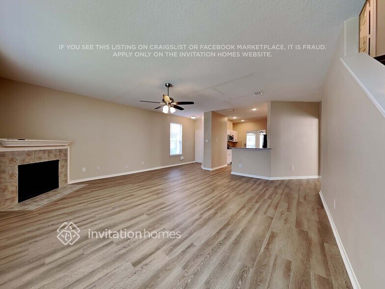 Building Photo - 12143 Landsdown Ridge Way