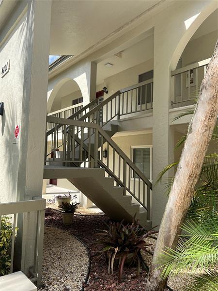 Building Photo - 4801 Martinique Pl