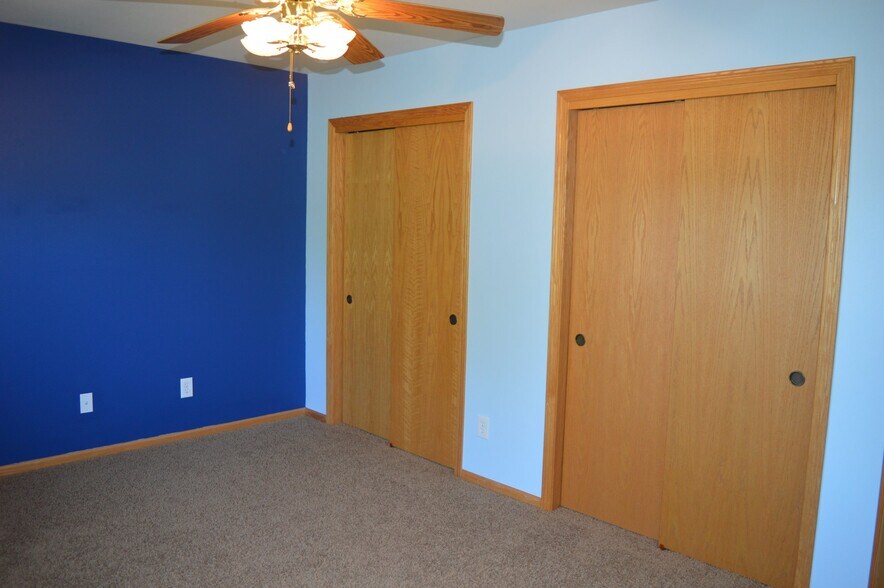 Building Photo - 8921 Snowberry Ln