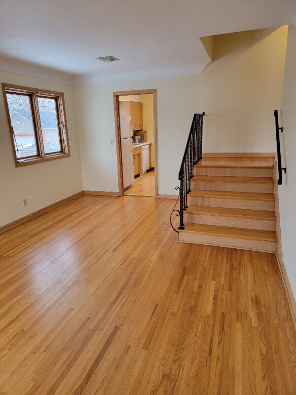 Building Photo - 1416 E 46th St