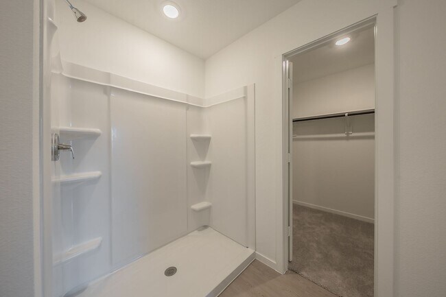 Building Photo - Brand new 3 bedroom 2 bath home Lennar home