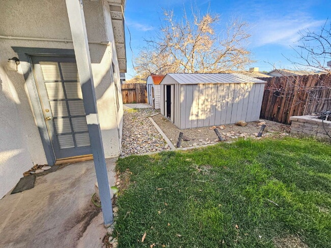 Building Photo - 821 Janelle Ct