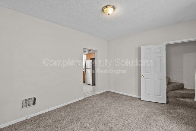 Building Photo - 4152 Wilmington Ave