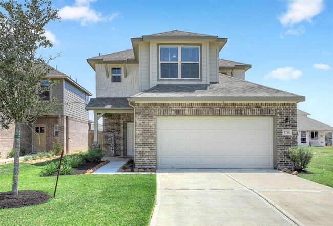 Building Photo - 2210 Windy Grove Dr