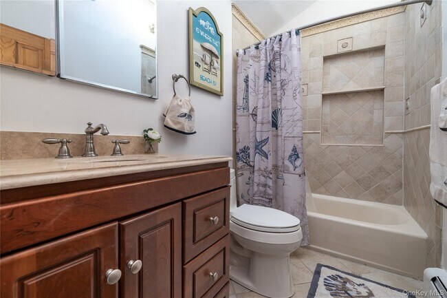 Building Photo - 535 W Hudson St