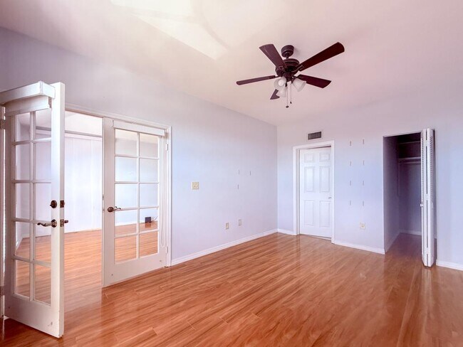 Building Photo - 1280 S Alhambra Cir