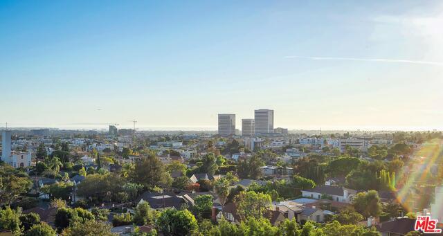 Building Photo - 10724 Wilshire Blvd
