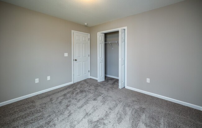 Building Photo - 5804 Rain Cloud Rd