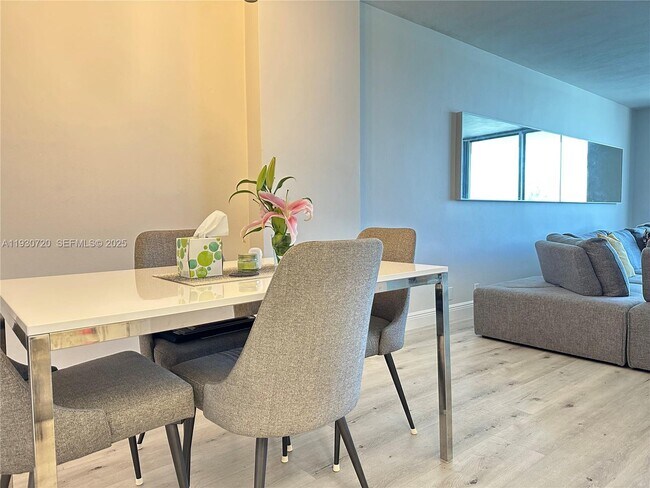 Building Photo - 1200 West Ave