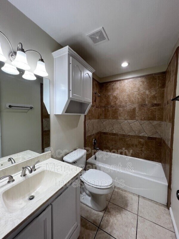 Building Photo - 4106 San Rodrigo