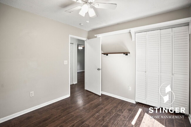 Building Photo - 1713 Drayton Dr
