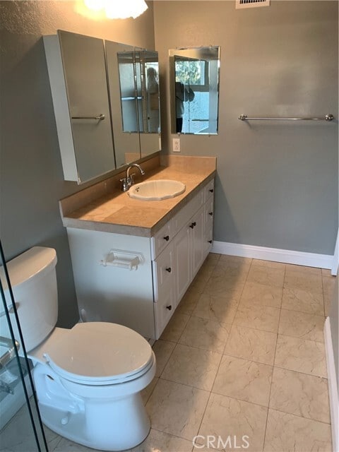 Building Photo - 4008 E Fernwood Ave