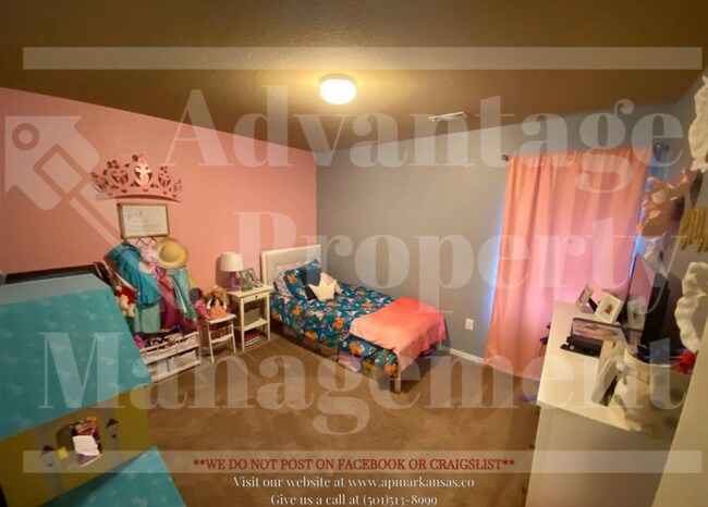 Building Photo - 3010 Alderwood Dr