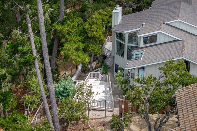 Building Photo - 18 Deer Stalker Path