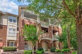 Building Photo - Waterfront Living at Its Finest - Beautifully Remodeled 3BR/2BA, 1st Floor, End Unit Condo on Lak...