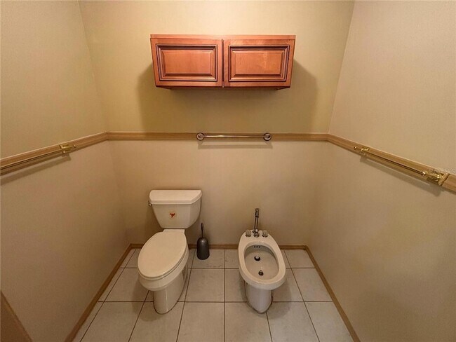 Building Photo - 536 Marion Oaks Golf Rd