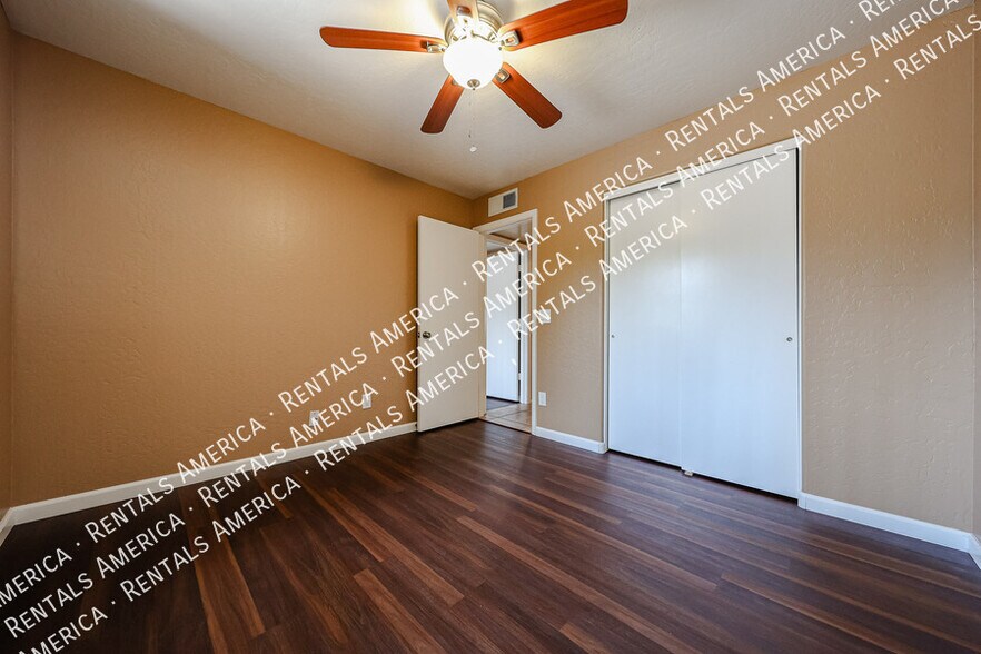 Building Photo - 3160 W Frankfurt Dr