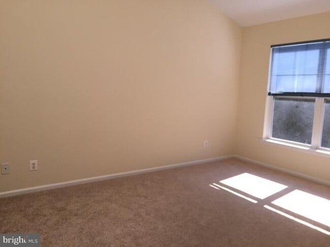 Building Photo - 21511 Welby Terrace