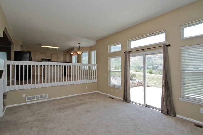 Building Photo - Beautiful 3BR Home in the Foothills of Golden
