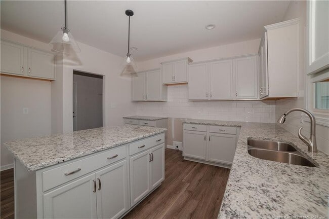 Building Photo - 164 Ziggy Wy