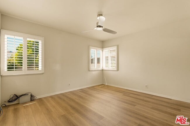 Building Photo - 7407 Naylor Ave