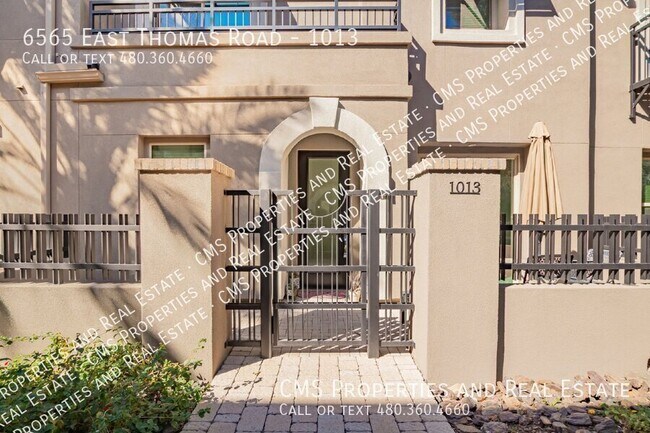 Building Photo - 6565 E Thomas Rd
