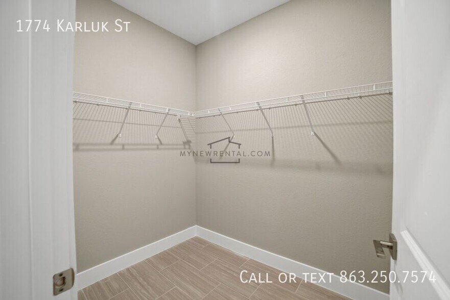 Building Photo - 1774 Karluk St