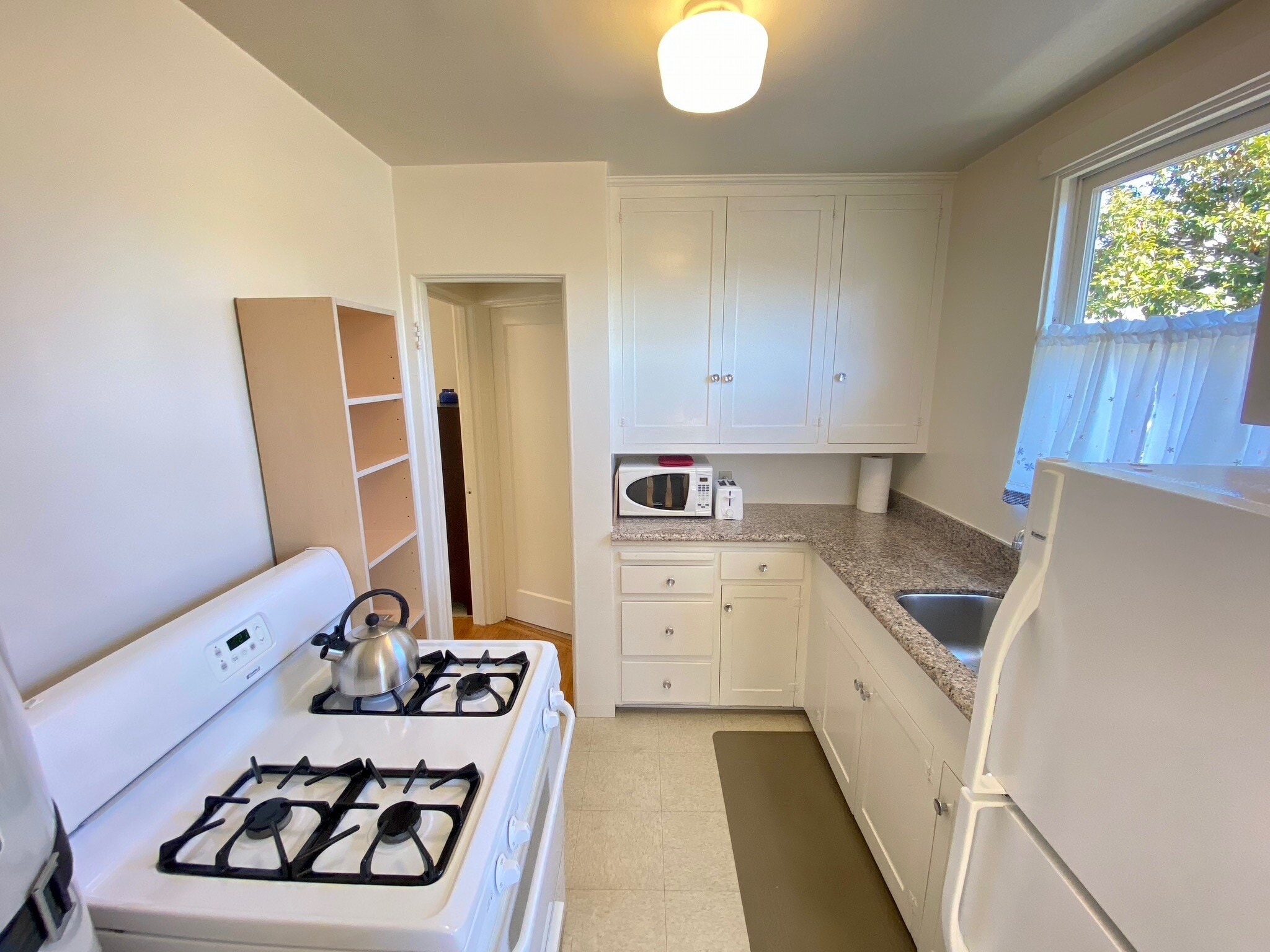 Kitchen - 1754 Allston Way