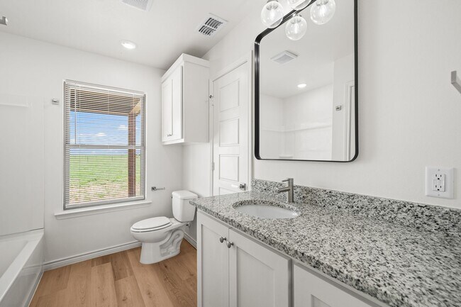 Building Photo - Country Living In Idalou ISD!