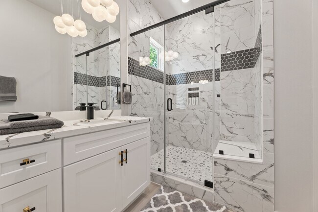 Building Photo - 8521 Brandon St