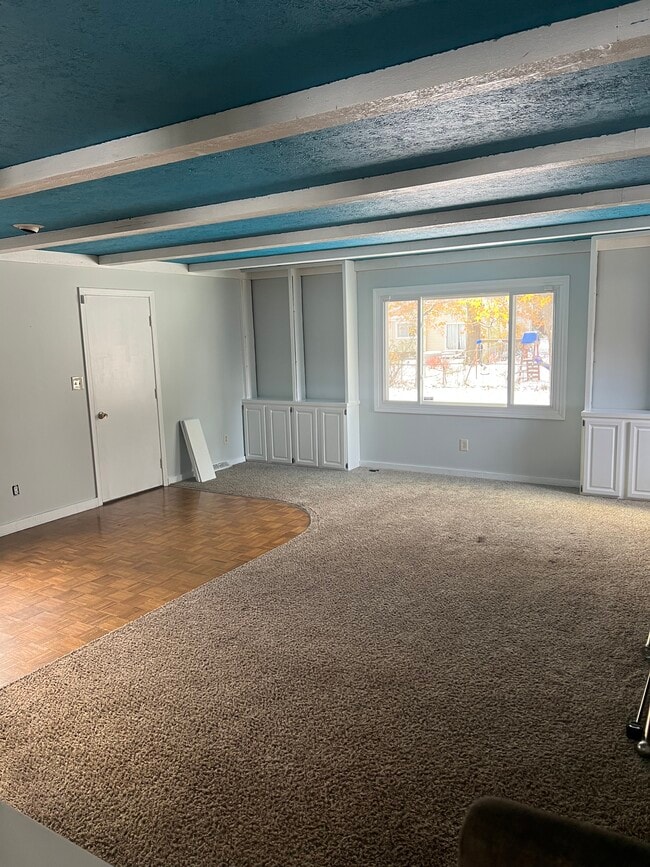 Building Photo - 1264 Brainard Rd