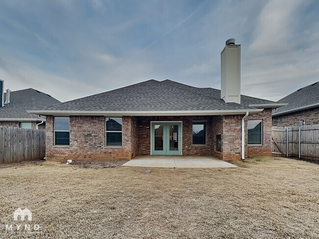 Building Photo - 4105 Palmetto Trail
