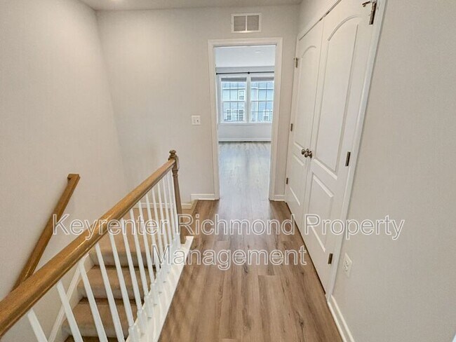Building Photo - 1404 Whitehurst Way