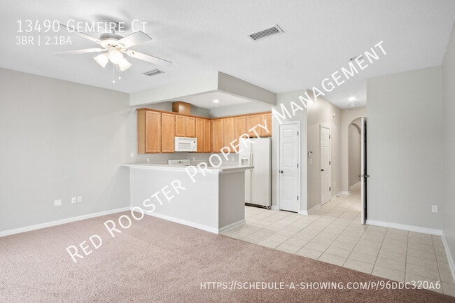 Building Photo - 13490 Gemfire Ct