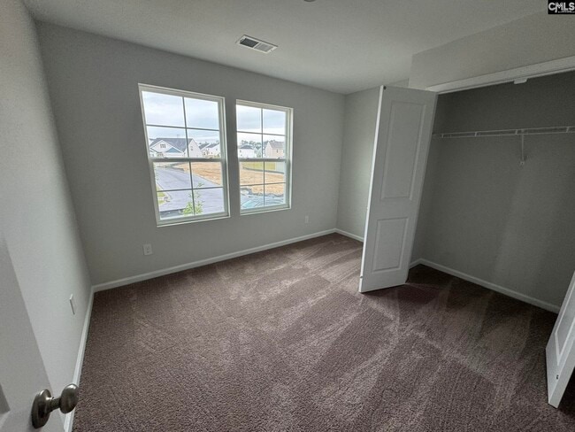 Building Photo - 6023 Edgemont Ct