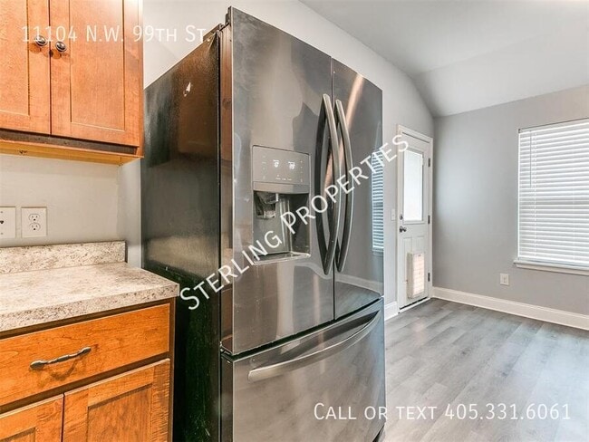 Building Photo - 11104 NW 99th St