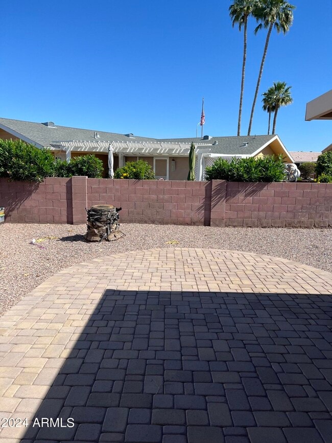 Building Photo - 2535 N Lema Dr