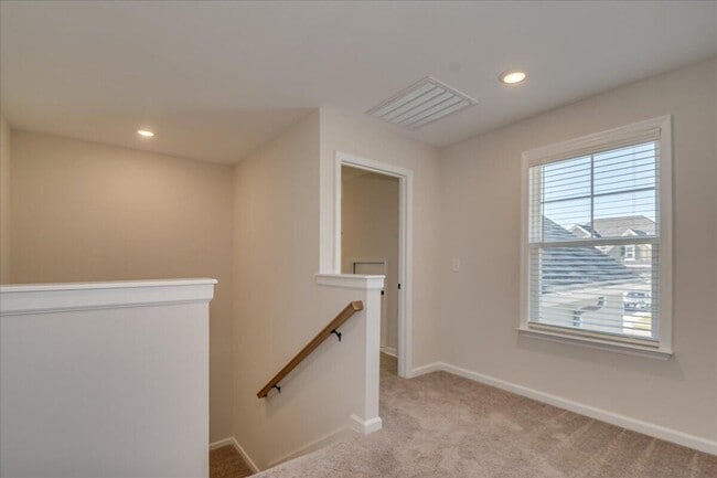 Building Photo - 5123 Huntley Trl