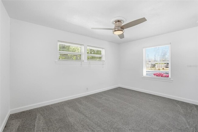 Building Photo - 2854 W Rainbow Cir